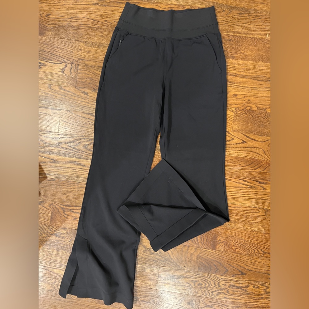 Athleta Venice flare XS Tall